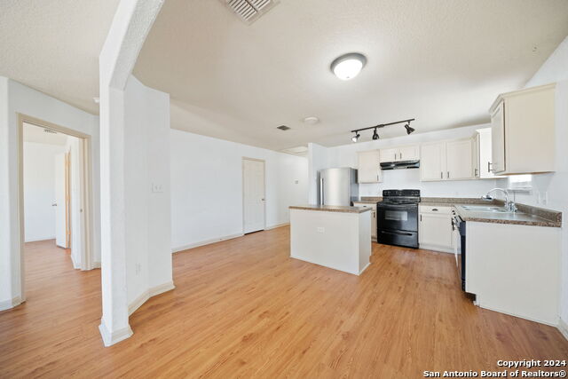 5706 Texas Cyn Property Photo 14