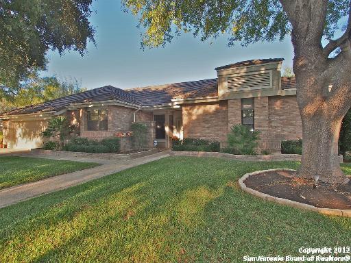 13806 Hunters Hawk St Property Photo 2