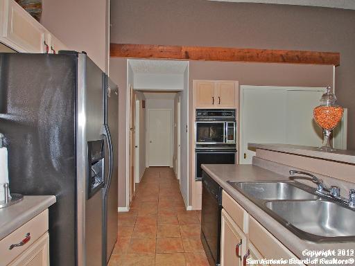 13806 Hunters Hawk St Property Photo 6