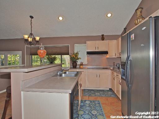 13806 Hunters Hawk St Property Photo 7