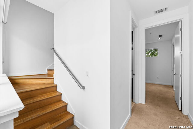 1120 E Quincy Property Photo 5
