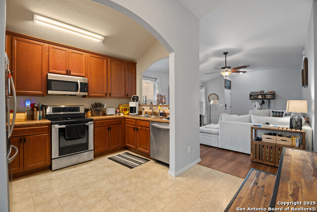 9419 Copper Mist Property Photo 11
