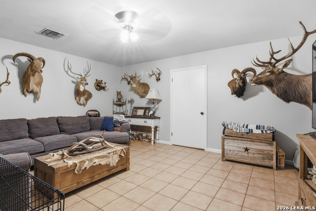 1195 Fm 471 N Property Photo 7