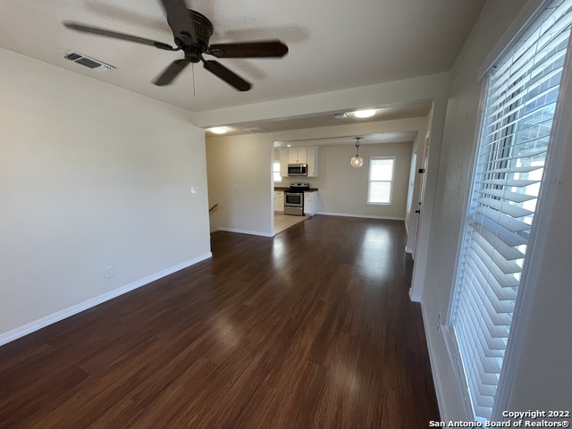 743 Eleanor Ave Property Photo 6
