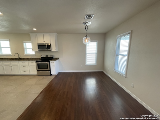 743 Eleanor Ave Property Photo 7