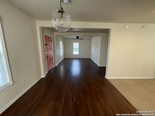 743 Eleanor Ave Property Photo 10