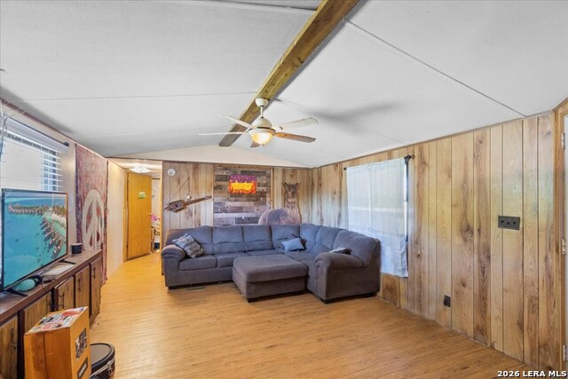 1411 B & C Democrat Property Photo 4