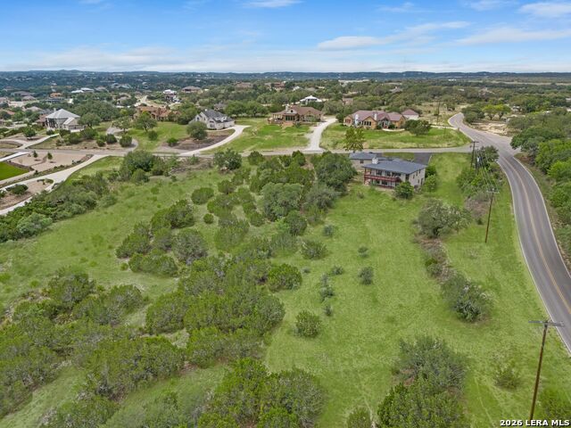 121 Secret Property Photo 8