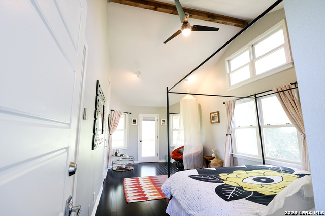 810 Oakwood Property Photo 34