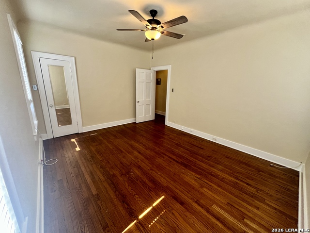 424 E Ashby Pl Property Photo 10