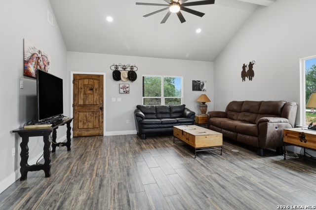 20922 Kinney Rd Property Photo 5