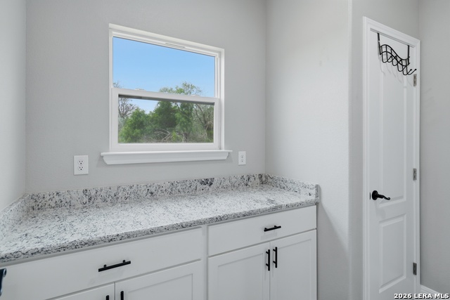 20922 Kinney Rd Property Photo 22