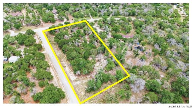 105 Scenic Oak Dr Property Photo 1