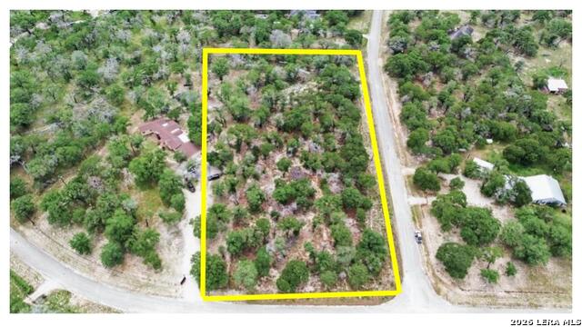 105 Scenic Oak Dr Property Photo 4