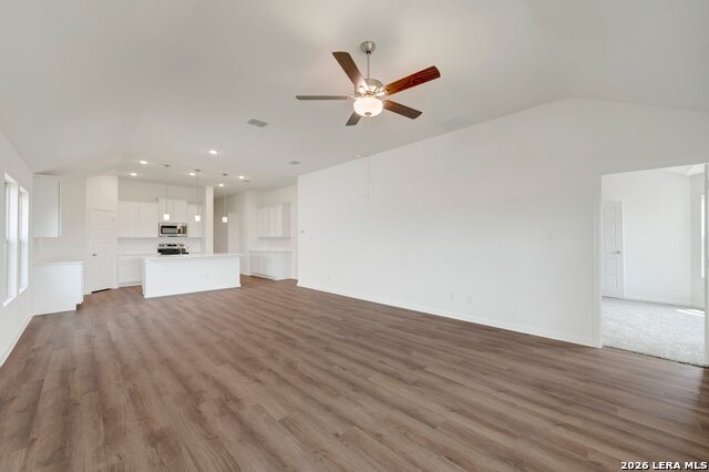 2848 Cavern Grove Property Photo 8