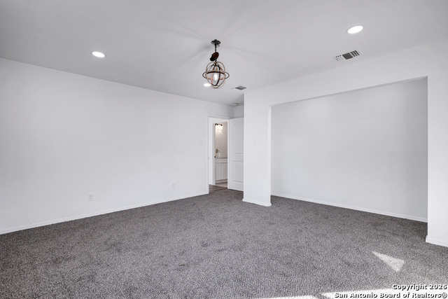 1112 Gladstone Property Photo 14