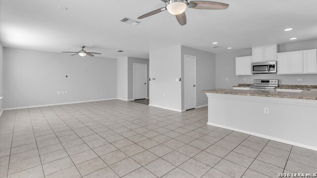 7435 Primrose Post Property Photo 2