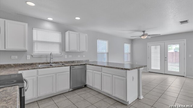 7435 Primrose Post Property Photo 5