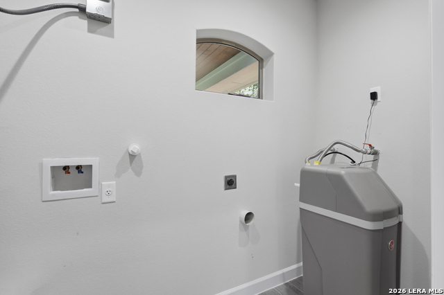 1287 Rotherman Property Photo 15