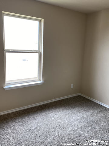7331 Barlow Grove Property Photo 8
