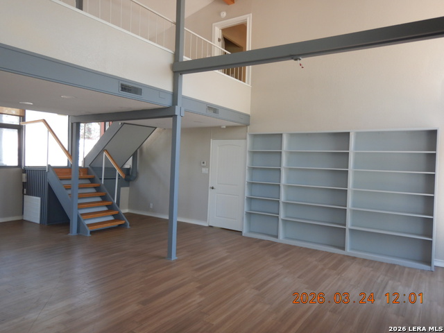 122 Downing Property Photo 11