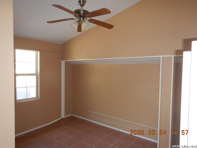 122 Downing Property Photo 16
