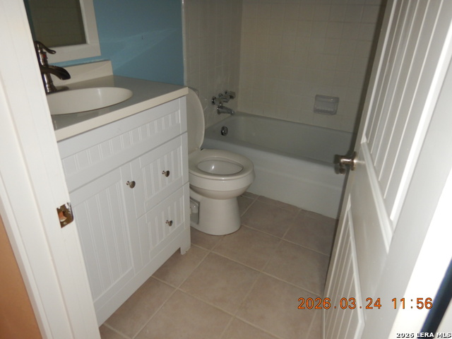 122 Downing Property Photo 17