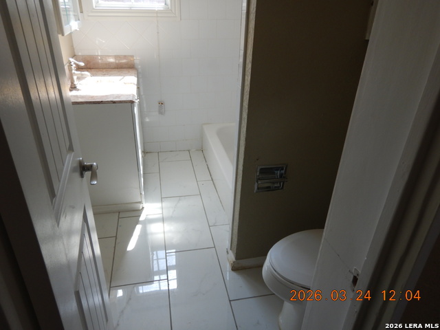 122 Downing Property Photo 19