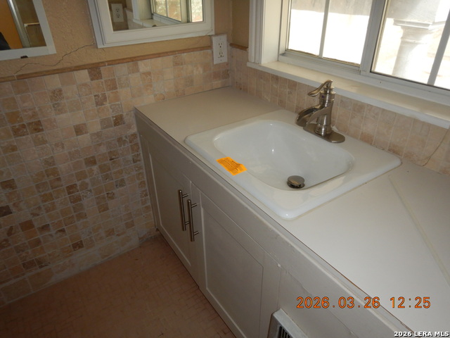 122 Downing Property Photo 27