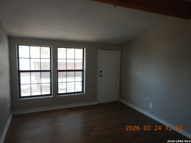 122 Downing Property Photo 28