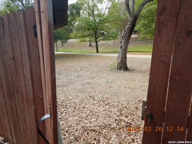 122 Downing Property Photo 34