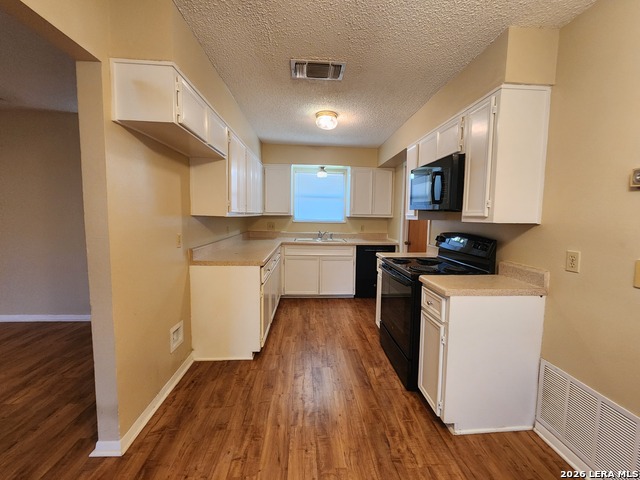 929 Ohio St Property Photo 9