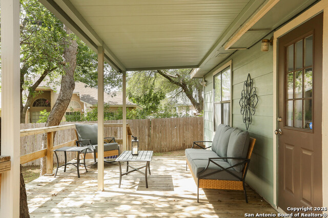 9011 Welles Way Property Photo 12