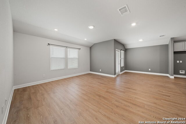 1080 Amble Oak Property Photo 12
