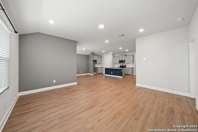 1080 Amble Oak Property Photo 13