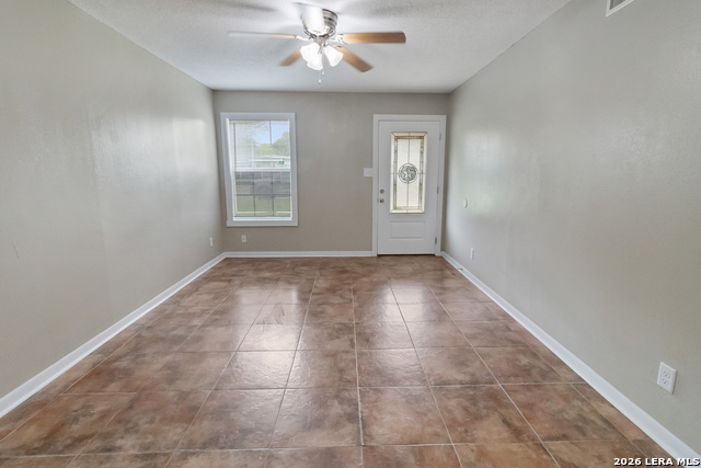 1804 N Mckinley Property Photo 3