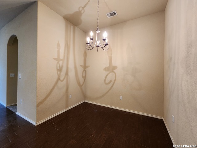 712 Creekside Cir Property Photo 17