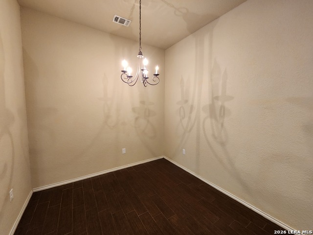 712 Creekside Cir Property Photo 18