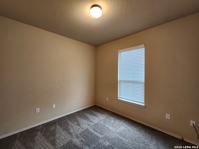 712 Creekside Cir Property Photo 24
