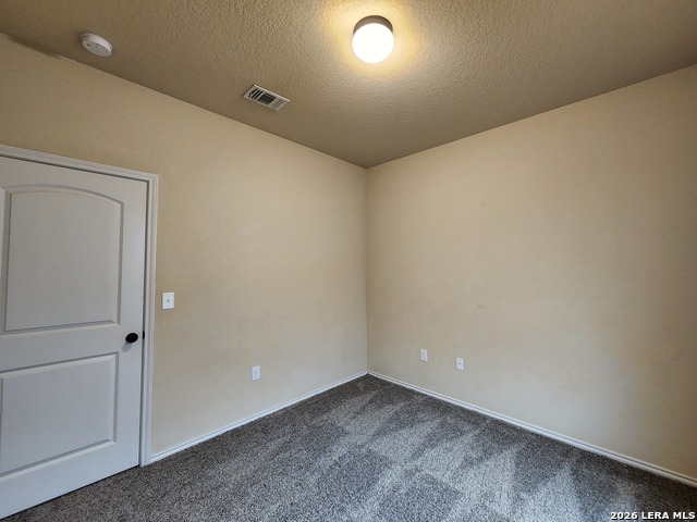 712 Creekside Cir Property Photo 27