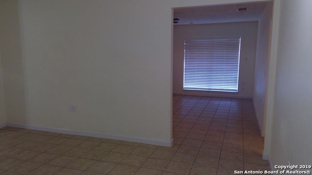 9483 Bowen Dr Property Photo 6