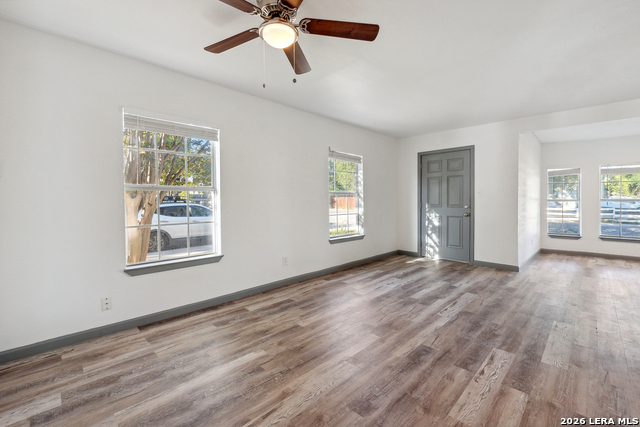 843 Zachry Dr Property Photo 8