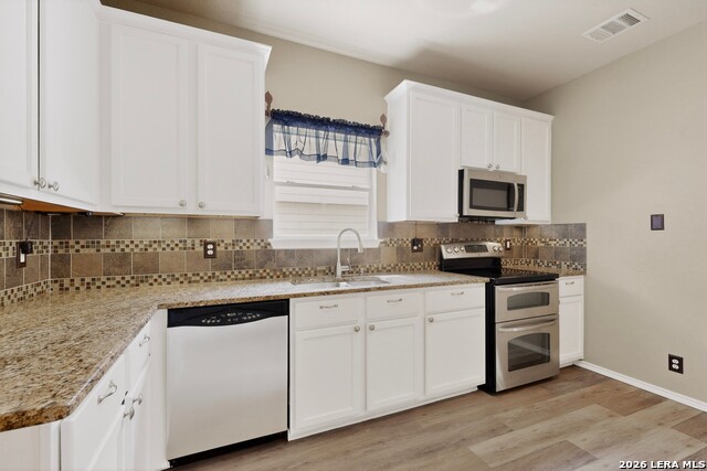 17031 Graham Walk Property Photo 5