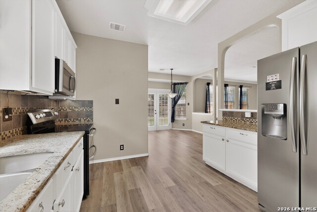 17031 Graham Walk Property Photo 6