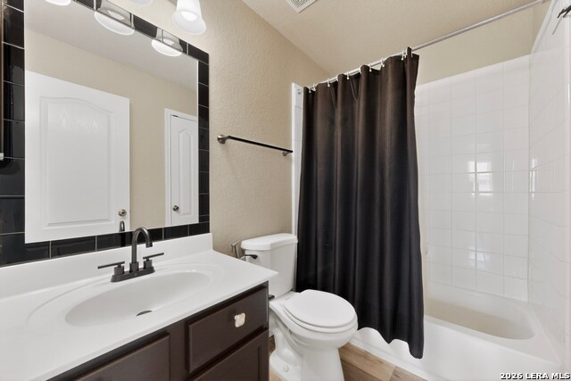 17031 Graham Walk Property Photo 32