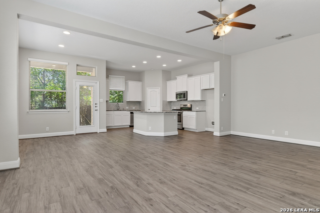 17327 Moscato Property Photo 5