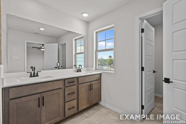 285 W Quill Dr Building 7 Property Photo 15