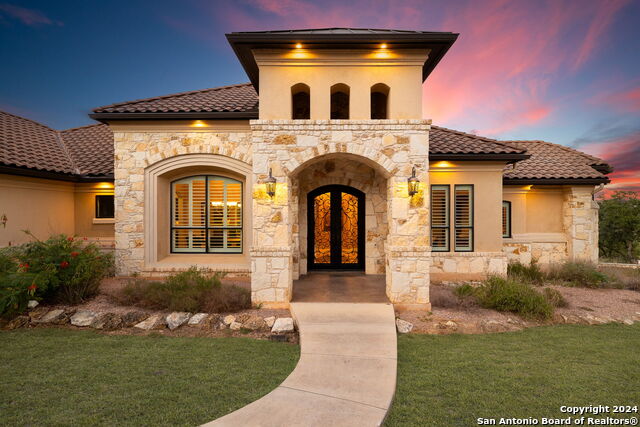 1148 Mission Way Property Photo 5