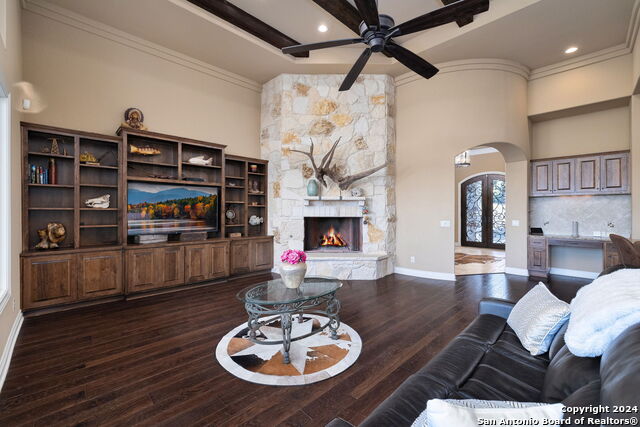 1148 Mission Way Property Photo 18