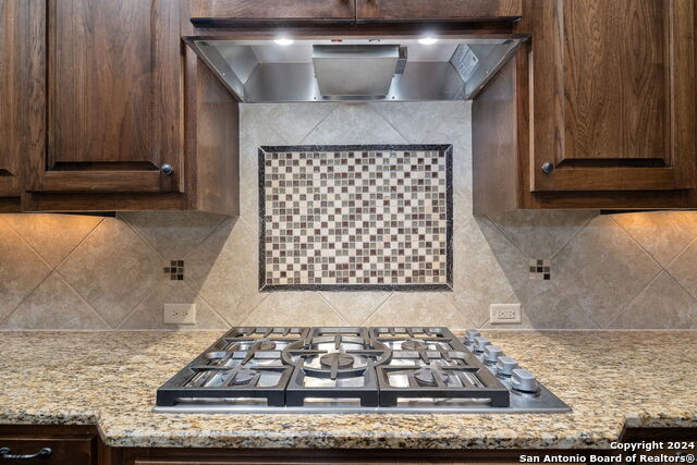 1148 Mission Way Property Photo 25